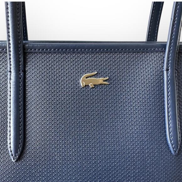 Lacoste Chantago Navy Blue Tote Bag in Piqué Leather - Picture 10 of 13